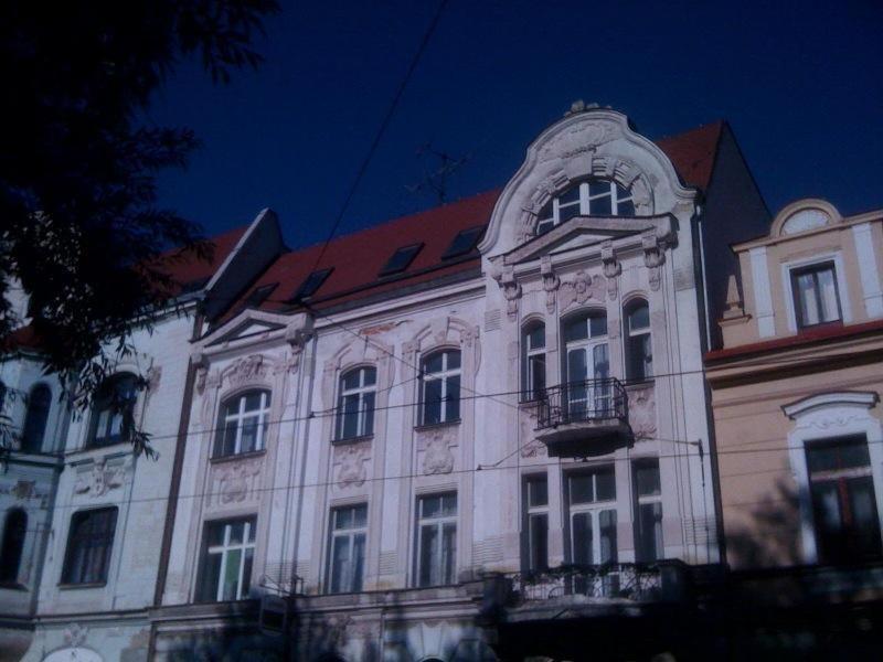 Hotel Line Литвинов Экстерьер фото