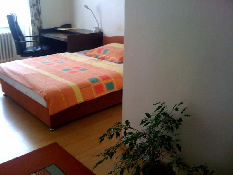 Hotel Line Литвинов Экстерьер фото